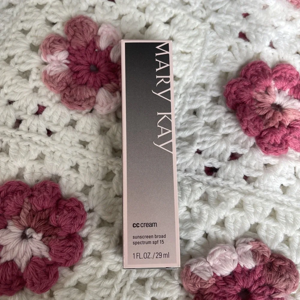 Mary Kay CC Cream Sunscreen SPF 15 Medium To Deep 1 Oz Full Size NEW 072724